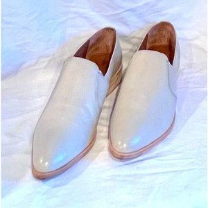 Frye Erica Gore Grey
Leather Ankle Loafers Size 10M